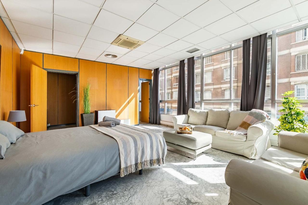 Grand Soho Ofihouse Malaga Leilighet Eksteriør bilde